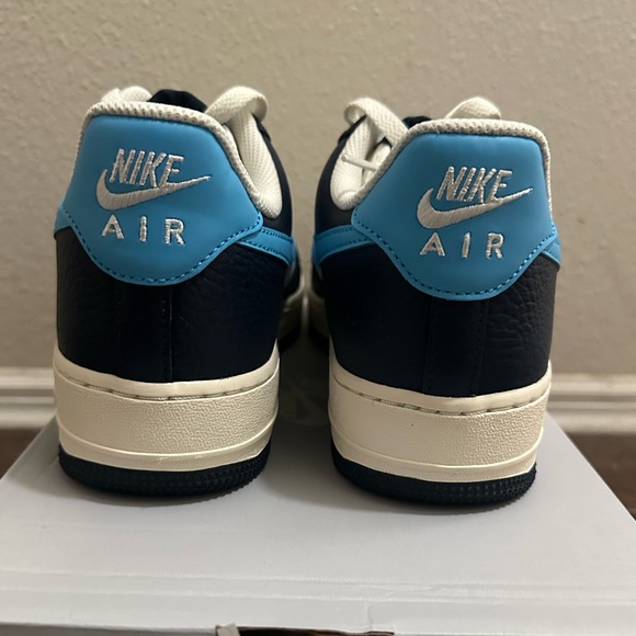 Men’s Air Force One brand new size 9. Never worn inbox. - Picture 5 of 5